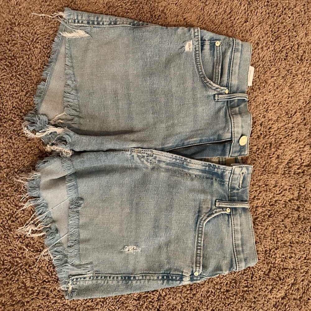 Mother shorts size 28